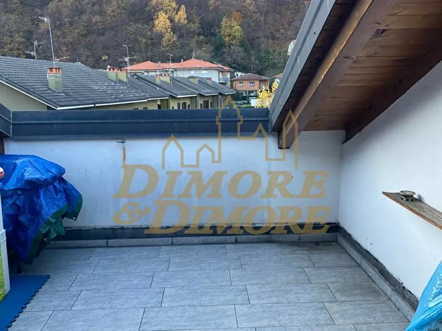 Immagine 10 di Trilocale in vendita  a Gravellona Toce