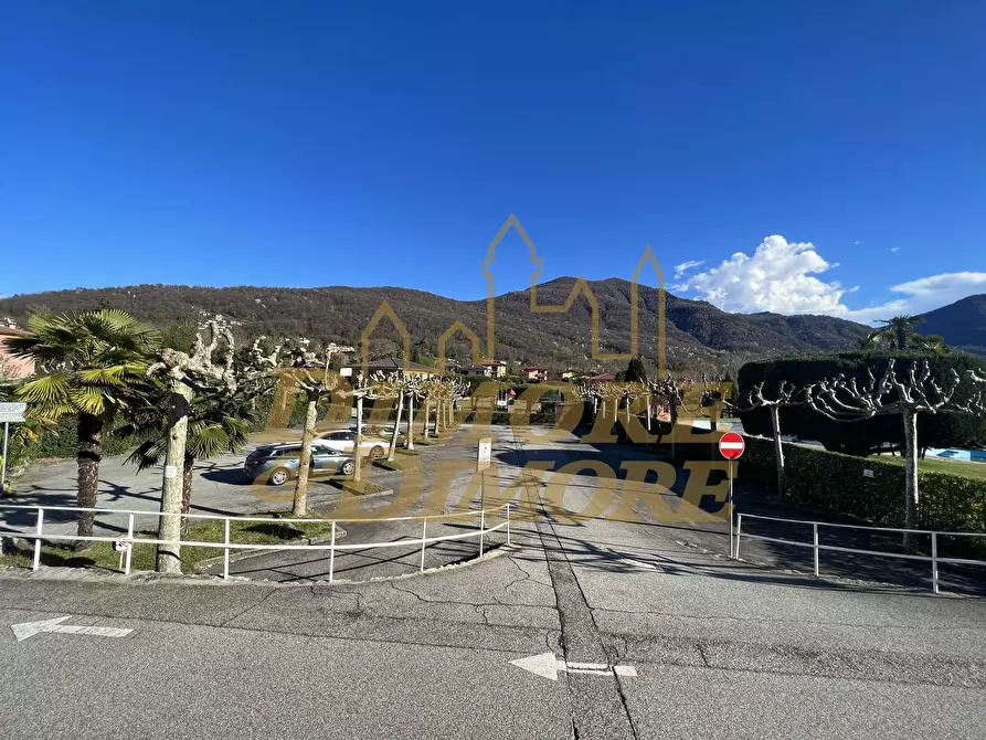 Immagine 23 di Bar / Ristorante in vendita  in Via dei Fiori 39 a Brezzo Di Bedero