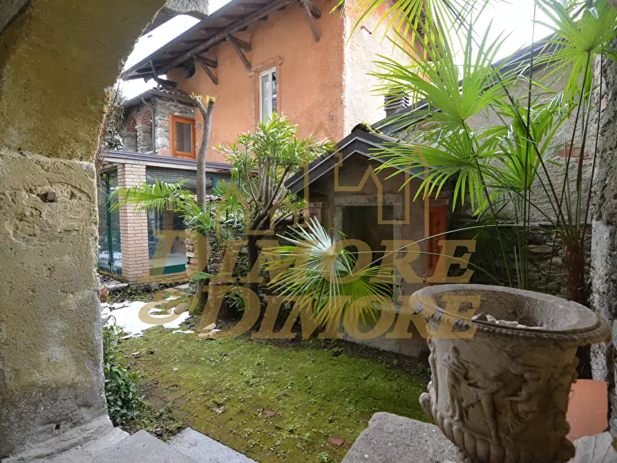 Immagine 18 di Villetta a schiera in vendita  in Corso Belvedere 149-155 a Ghiffa