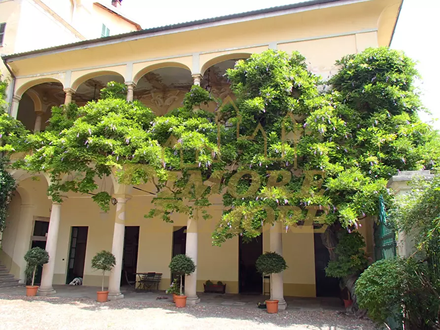 Immagine 50 di Villa in vendita  a Varese