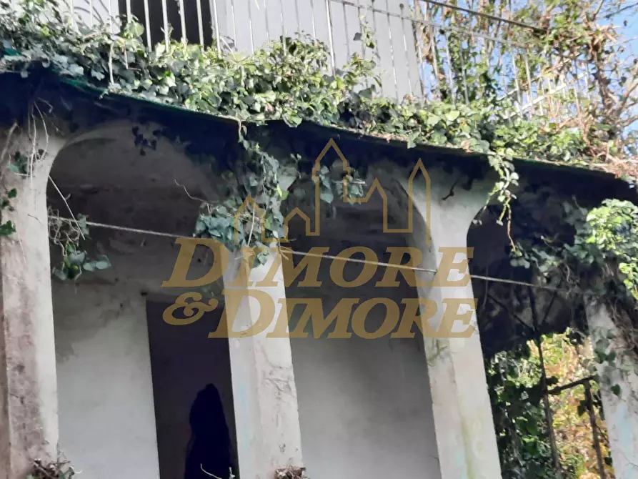 Immagine 34 di Rustico / casale in vendita  a Comabbio