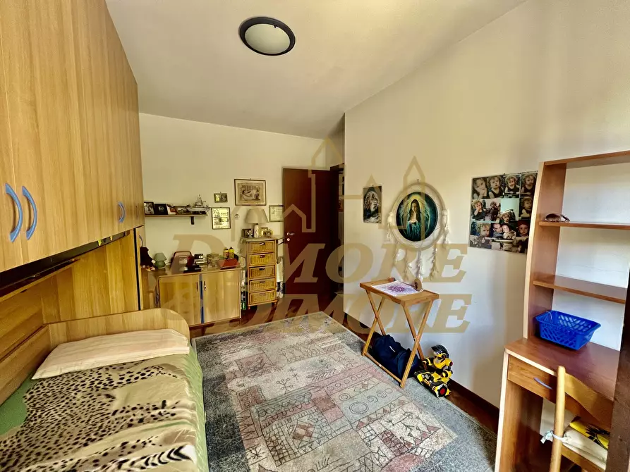 Immagine 20 di Trilocale in vendita  in Via Arturo Reschigna 2/B a Maccagno Con Pino E Veddasca