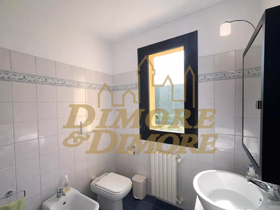 Immagine 27 di Villa in vendita  in Via Libertà 59 a Morazzone