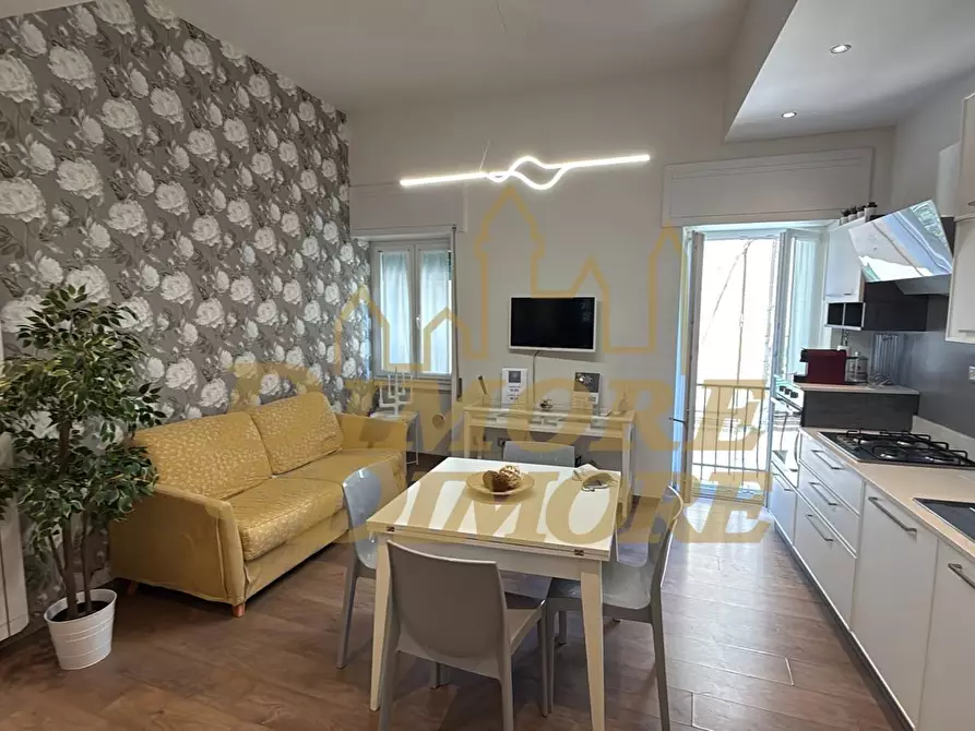 Immagine 2 di Trilocale in vendita  a Verbania