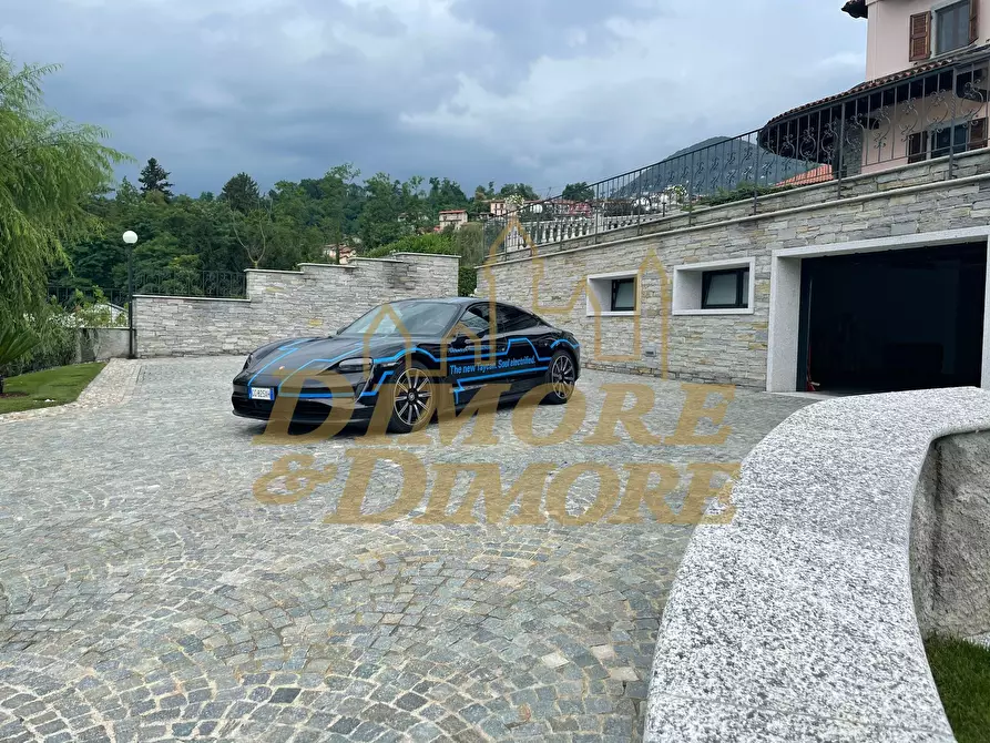 Immagine 32 di Villa in vendita  a Verbania