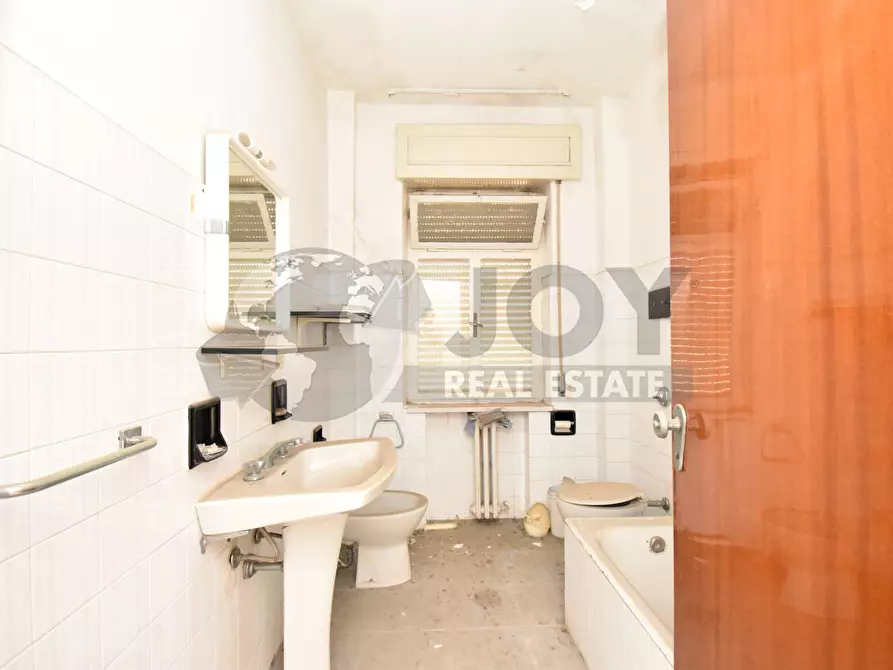 Immagine 39 di Casa indipendente in vendita  in Via Lucio Scarano 13 a Brindisi