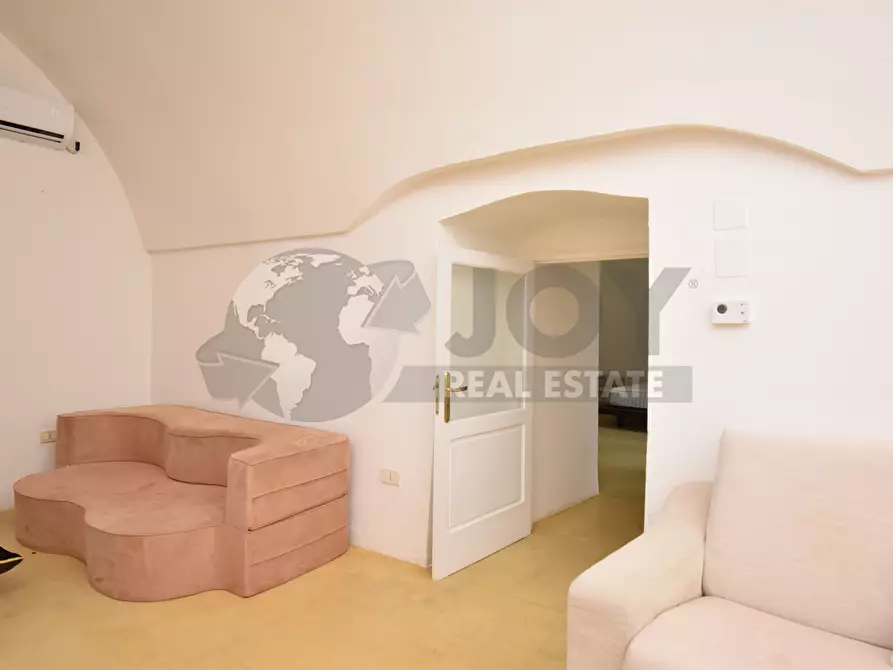 Immagine 6 di Villa in vendita  in Via Carlo Donat Cattin 63 a Specchia