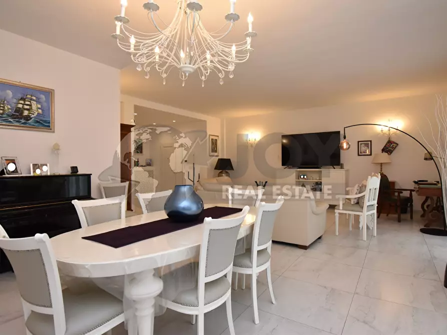 Immagine 1 di Appartamento in vendita  in Via Francesco Milizia 64 a Lecce