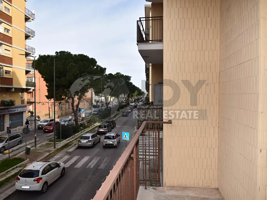 Immagine 28 di Appartamento in vendita  in Viale Aldo Moro 95 a Brindisi