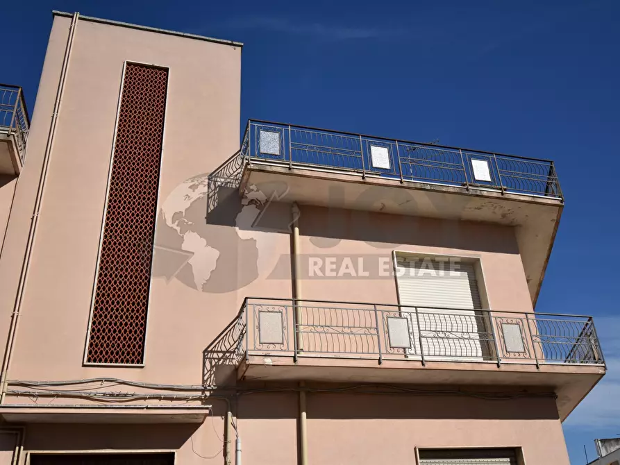 Immagine 31 di Appartamento in vendita  in via maremonti 50 a Campi Salentina