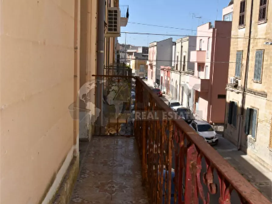 Immagine 44 di Palazzo in vendita  in Via Gorizia 35 a Lecce