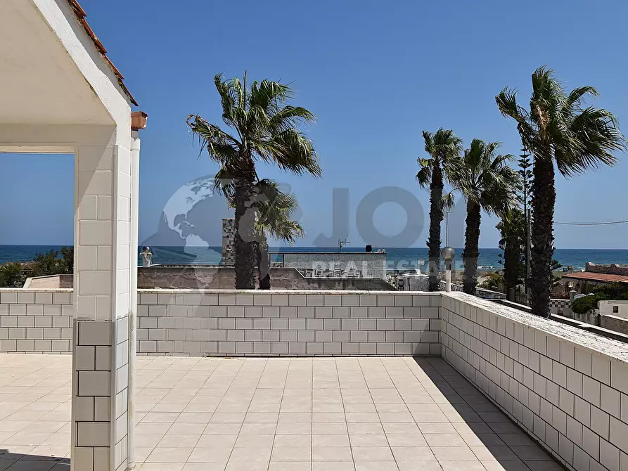 Immagine 1 di Casa indipendente in vendita  in Via Levanzo 17 a Lecce