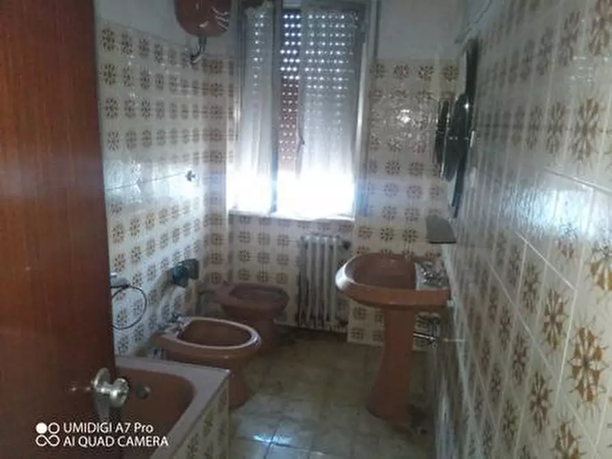 Immagine 15 di Rustico / casale in vendita  in VIA DE THOMASSIS a Castel Frentano