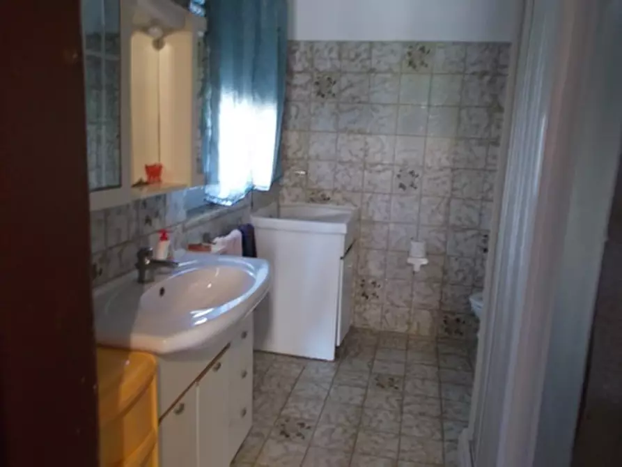 Immagine 21 di Porzione di casa in vendita  in CONTRADA NASUTI a Lanciano