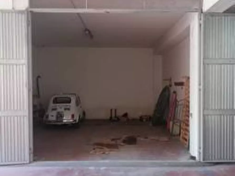 Immagine 7 di Magazzino in vendita  in VIA MARTIRI VI OTTOBRE a Lanciano