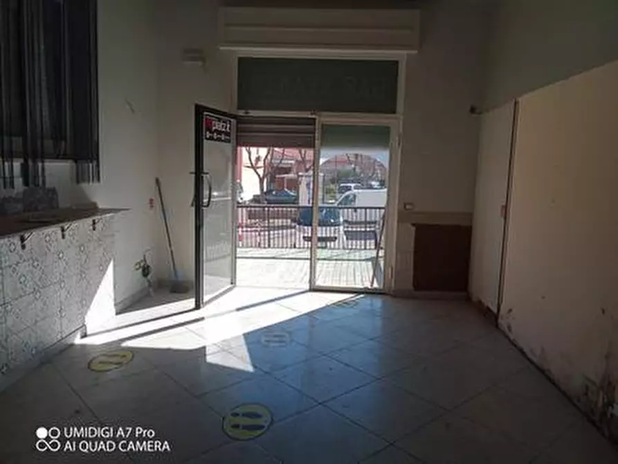 Immagine 3 di Locale commerciale in affitto  in VIALE CAPPUCCINI a Lanciano