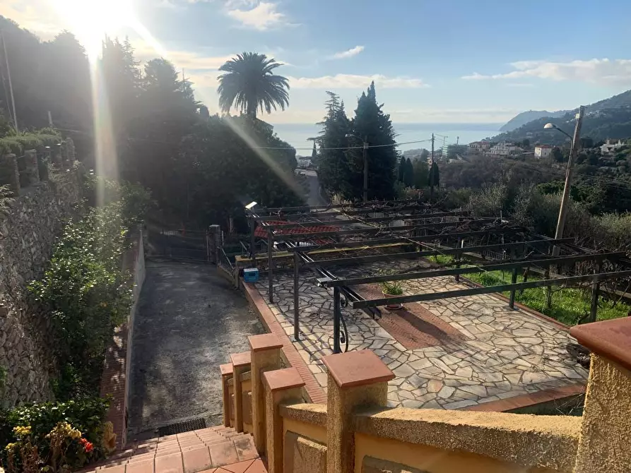 Immagine 29 di Villa in vendita  in Via Adelasia a Alassio