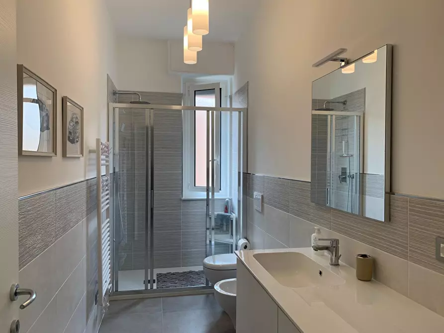 Immagine 10 di Bilocale in vendita  in Via Leonardo da Vinci a Alassio