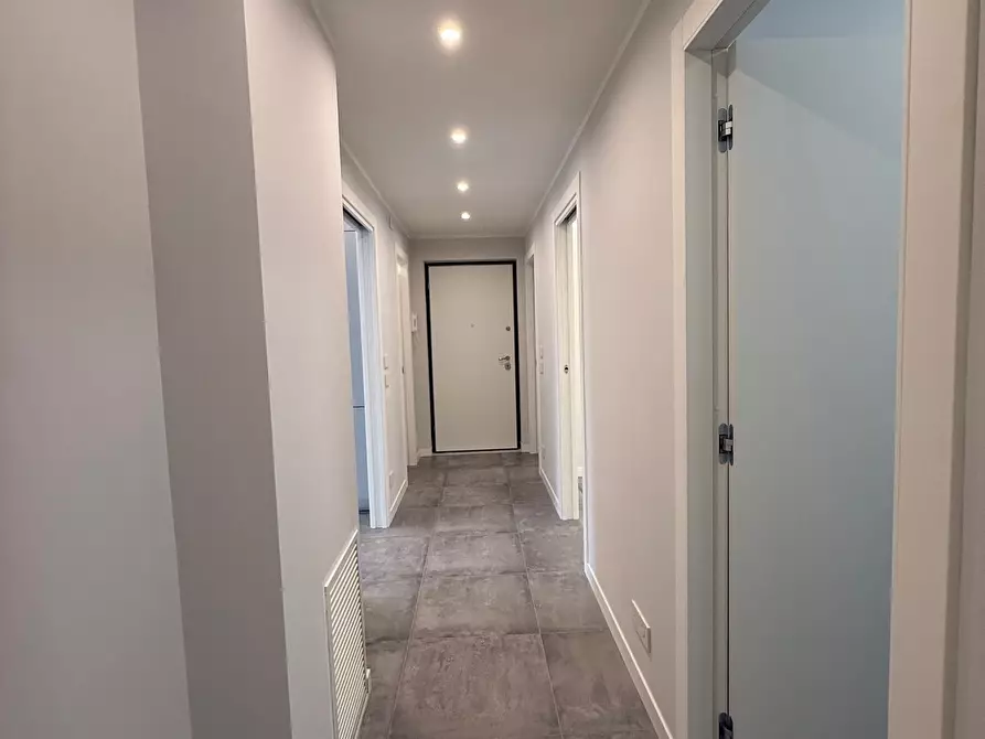 Immagine 5 di Quadrilocale in vendita  in Via Dante a Alassio