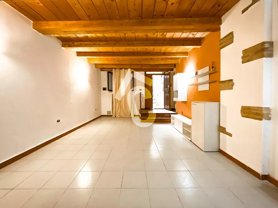 Immagine 3 di Appartamento in vendita  a Jesi