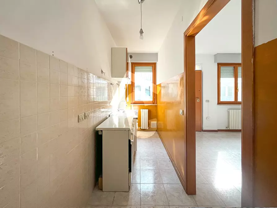 Immagine 11 di Appartamento in vendita  a Jesi