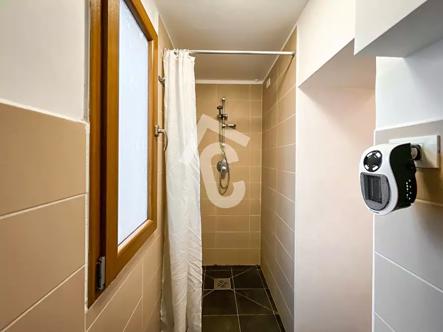 Immagine 9 di Appartamento in vendita  a Jesi