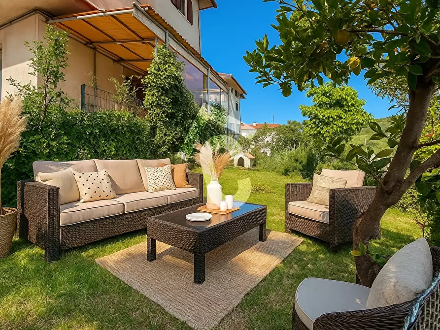 Immagine 1 di Quadrilocale in vendita  a Montecarotto