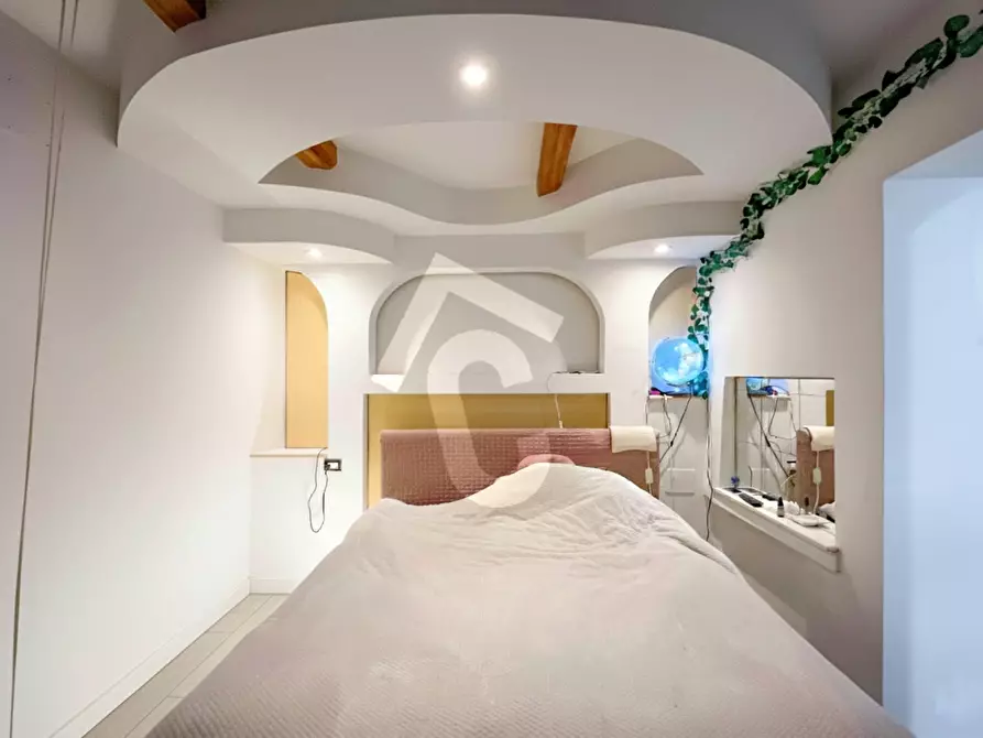 Immagine 10 di Appartamento in vendita  a Jesi