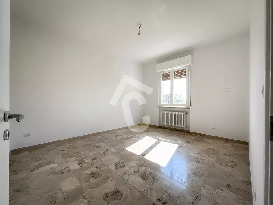 Immagine 6 di Quadrilocale in affitto  a Jesi