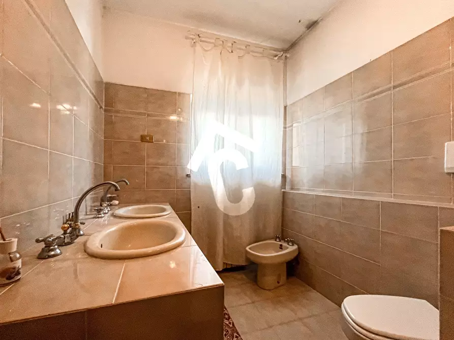 Immagine 22 di Casa indipendente in vendita  a Jesi