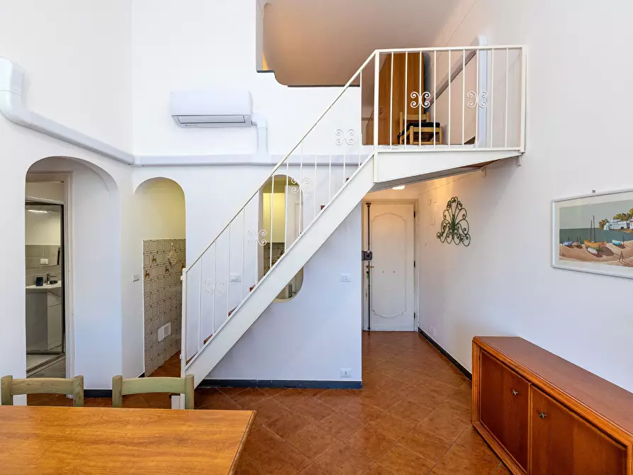 Immagine 10 di Trilocale in affitto  in Piazza Vittorio Emanuele II 5 a Finale Ligure