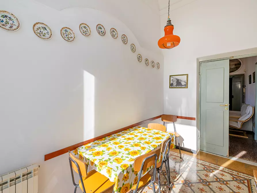 Immagine 40 di Trilocale in affitto  in Piazza Vittorio Emanuele II a Finale Ligure