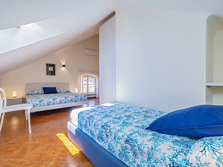 Immagine 34 di Bilocale in affitto  in Piazza Vittorio Emanuele II a Finale Ligure