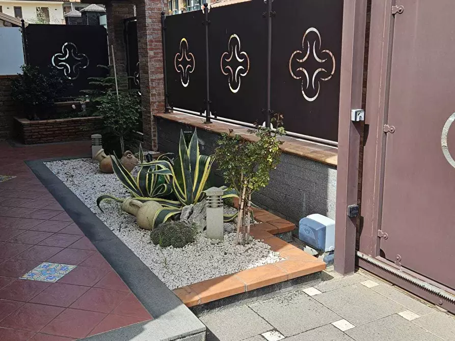 Immagine 24 di Villa in vendita  a Ragalna