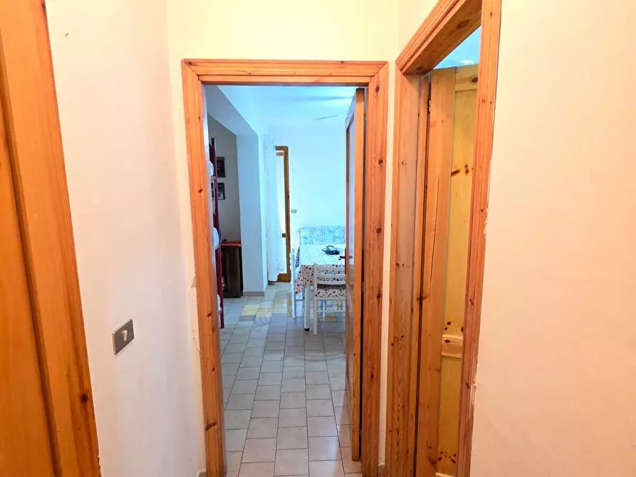 Immagine 11 di Appartamento in vendita  a Roccalumera