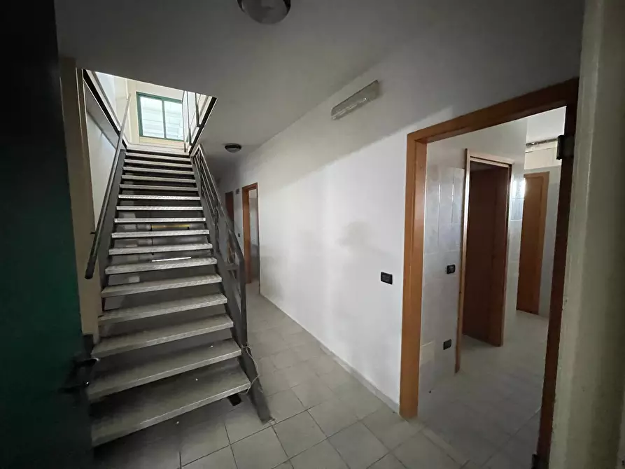 Immagine 11 di Capannone industriale in vendita  a Scordia