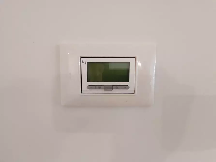 Immagine 19 di Bilocale in vendita  in Via Lomellini a Genova