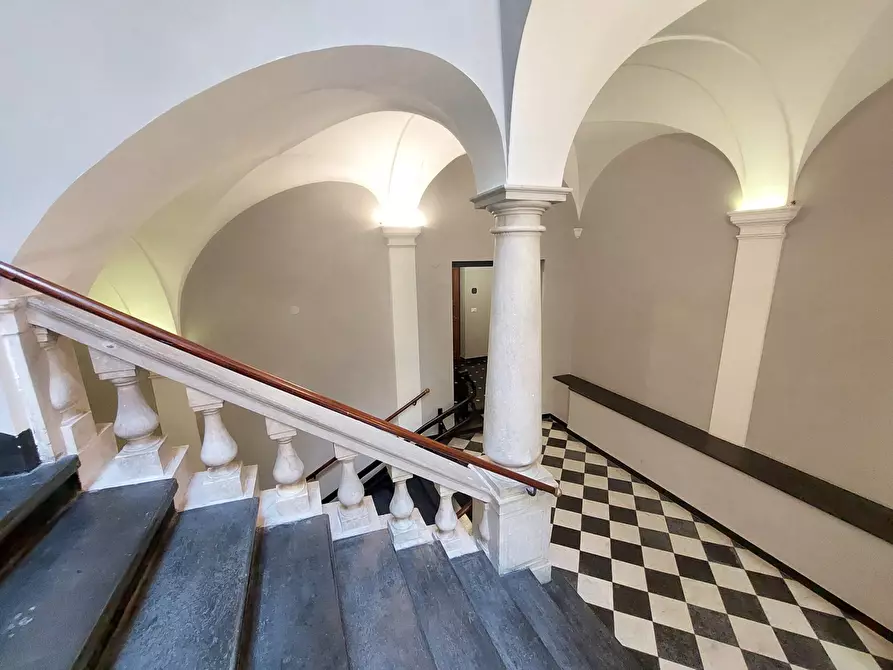 Immagine 27 di Bilocale in vendita  in Via Lomellini a Genova