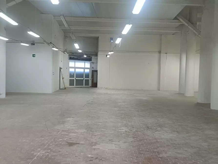 Immagine 2 di Attività artigianale in vendita  in Via Terpi 43R a Genova