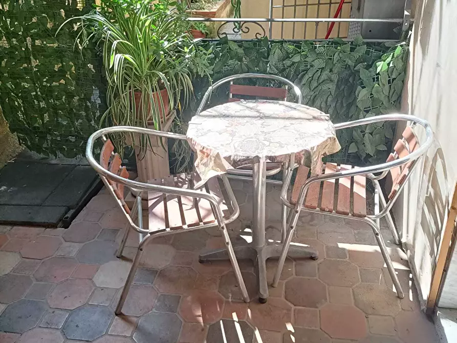 Immagine 1 di Monolocale in vendita  in Via Chiaravagna a Genova