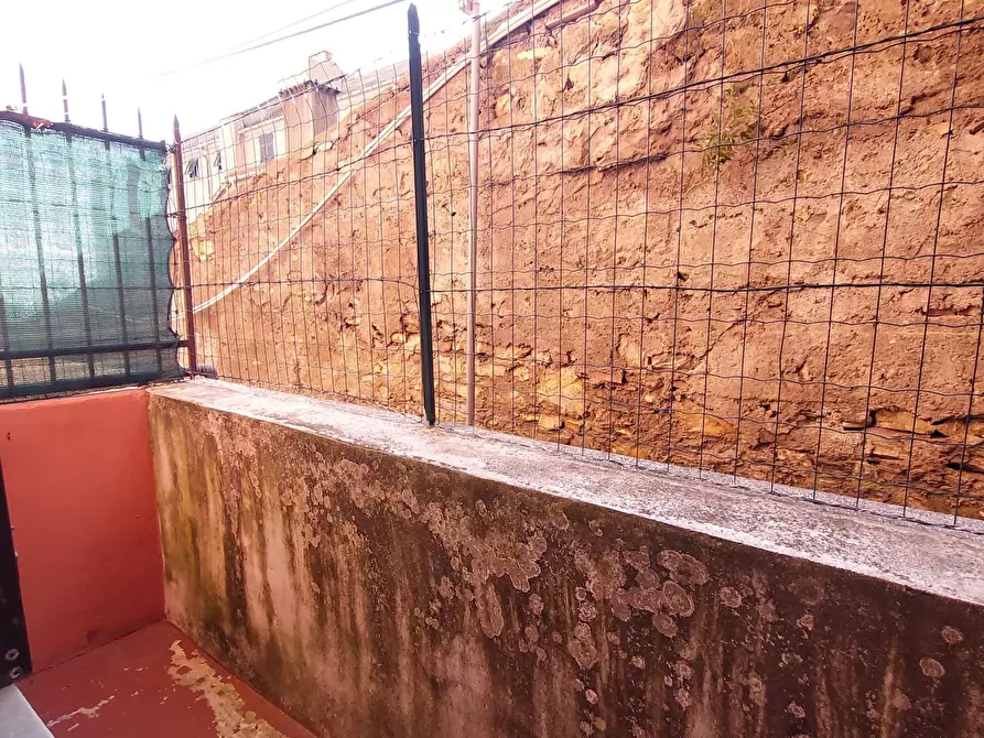 Immagine 18 di Trilocale in vendita  in Corso Magenta a Genova