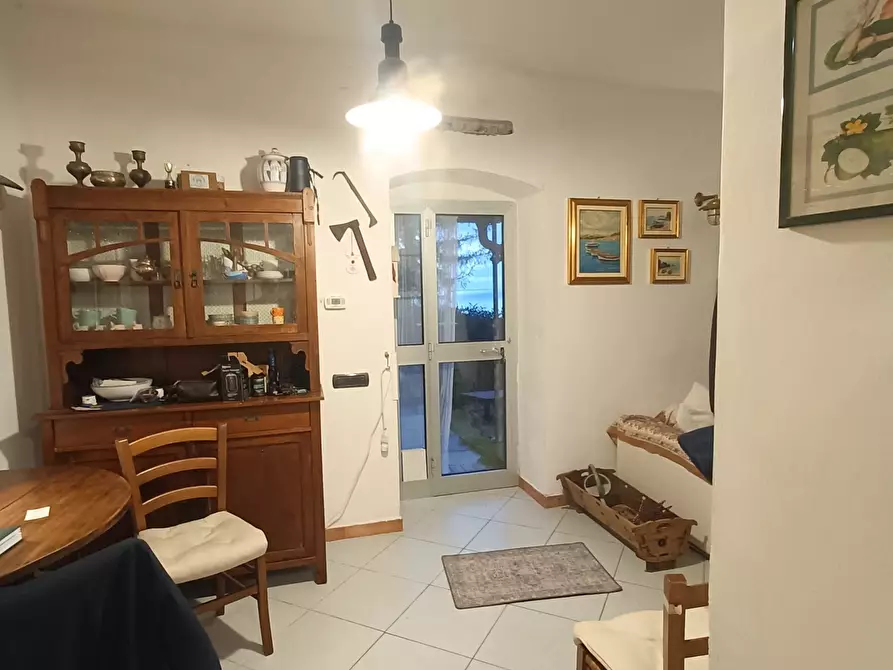Immagine 28 di Trilocale in vendita  in Via Aurelia 36 a Camogli