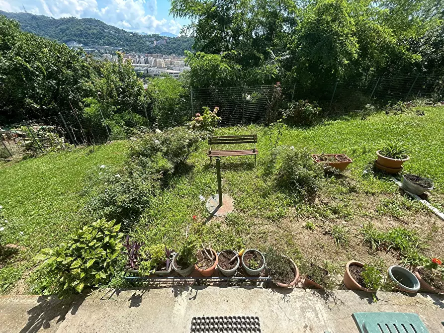 Immagine 16 di Quadrilocale in vendita  in Via Coronata 69 a Genova