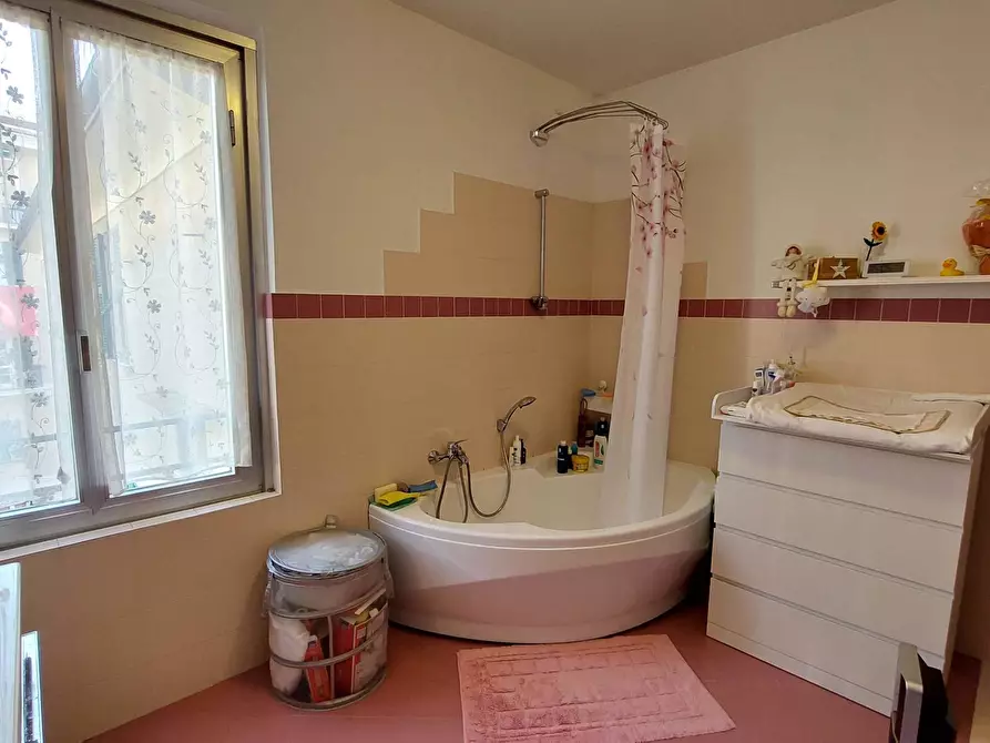 Immagine 20 di Trilocale in vendita  in Corso Luigi Andrea Martinetti a Genova