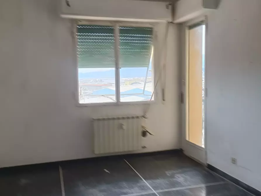Immagine 23 di Appartamento in vendita  in Via dell'Acciaio 125 a Genova