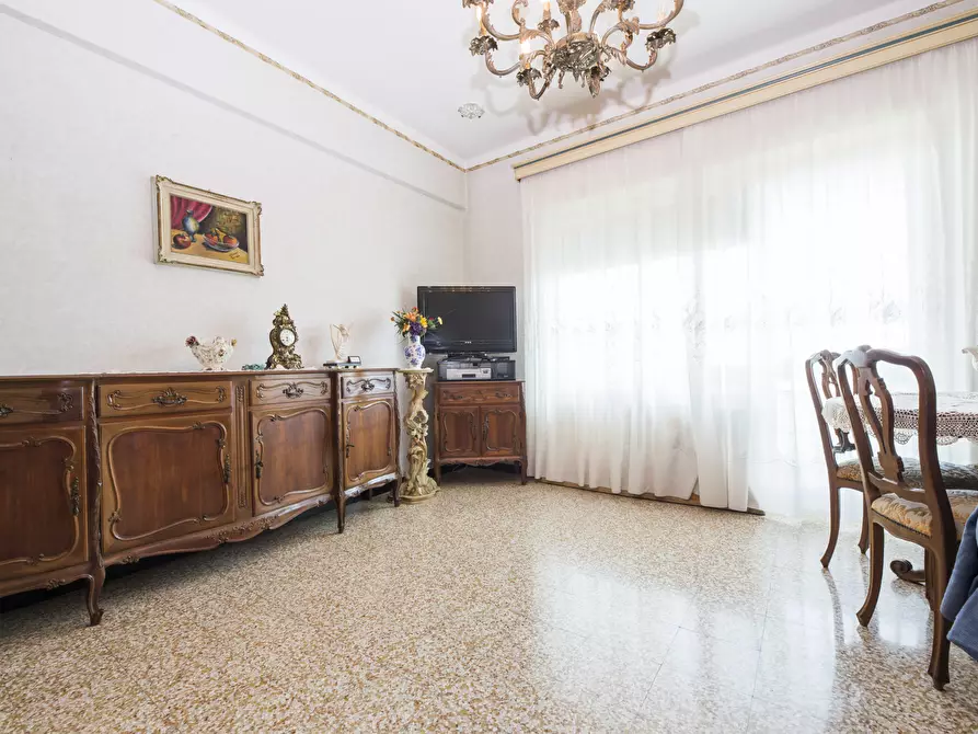 Immagine 9 di Appartamento in vendita  in Via Carlo Emery 1 a Genova