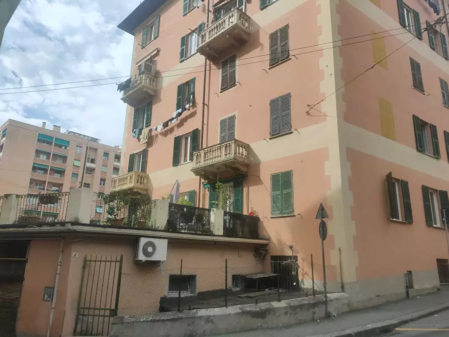 Immagine 1 di Appartamento in affitto  in Via Giovanni Battista Marsano 2 a Genova