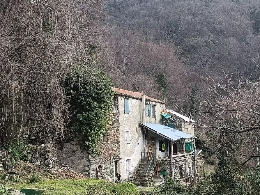 Immagine 3 di Casa indipendente in vendita  in Via Gino Pellegrini 10 a Varazze