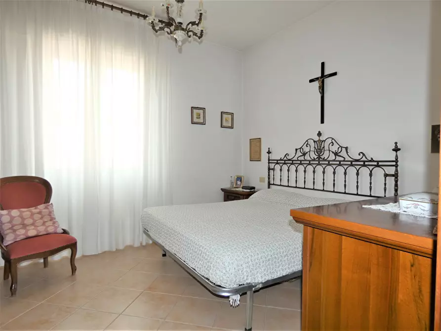 Immagine 10 di Appartamento in vendita  in Via Isonzo 16 a Loano