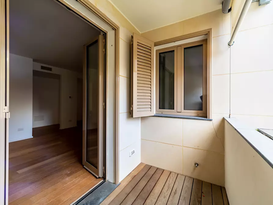 Immagine 2 di Bilocale in vendita  in Via dell'Ulivo 5 a Genova